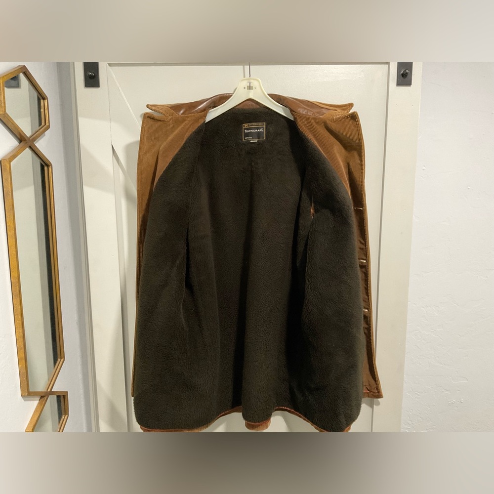 Coat - Picture 5 of 6